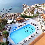 Design Seya فندق *