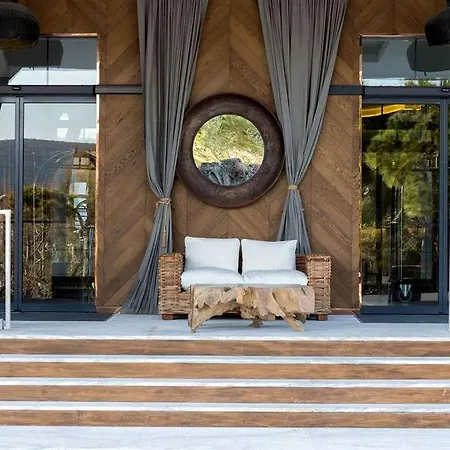 Design Seya فندق *